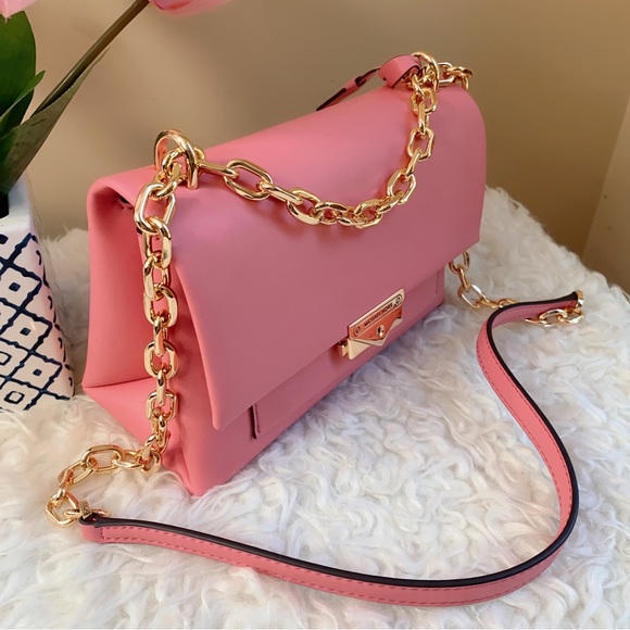 Michael Kors Cece Medium Shoulder Bag in tea rose - Picture 4 of 9